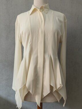 I Gabbiani Ivory Handkerchief Top | Boutique Style | Size Medium/Large